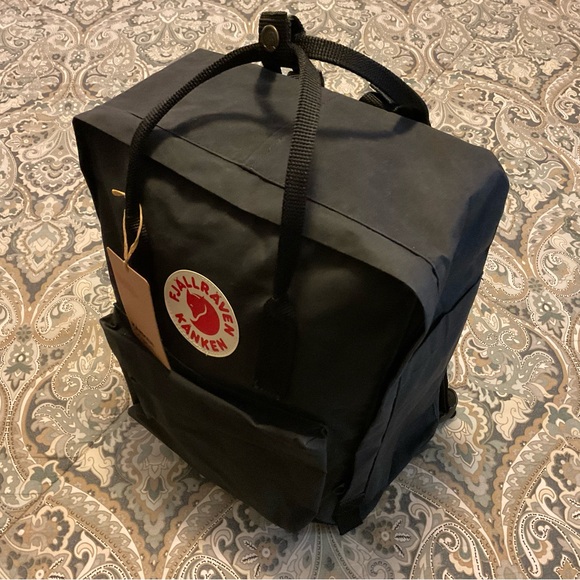 NWT FJALLRAVEN KANKEN Backpack Graphite main image 5